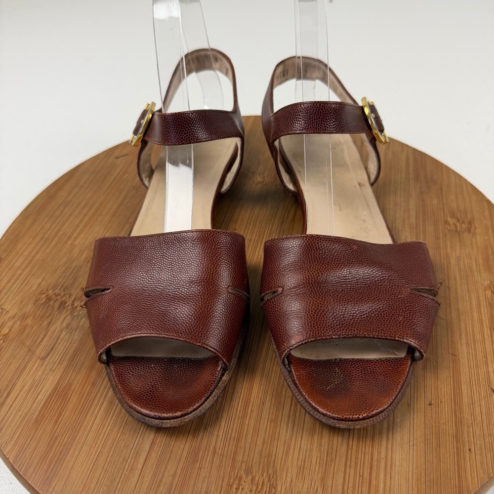 Salvatore Ferragamo Elegant Brown Leather Sandals - Picture 2 of 11
